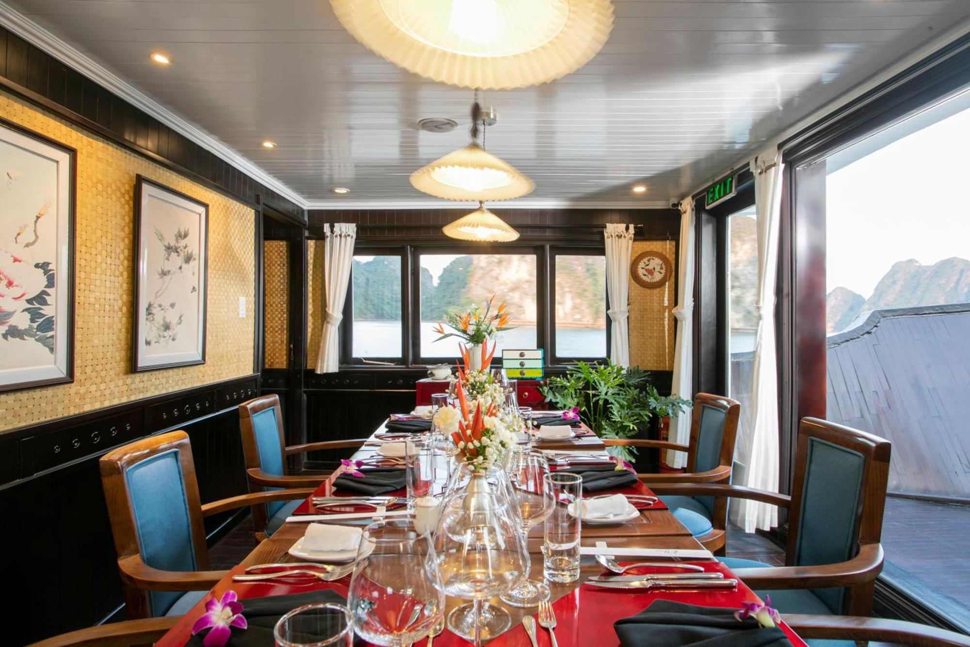 Bhaya Legend Cruises Hotel Ha Long Exterior photo