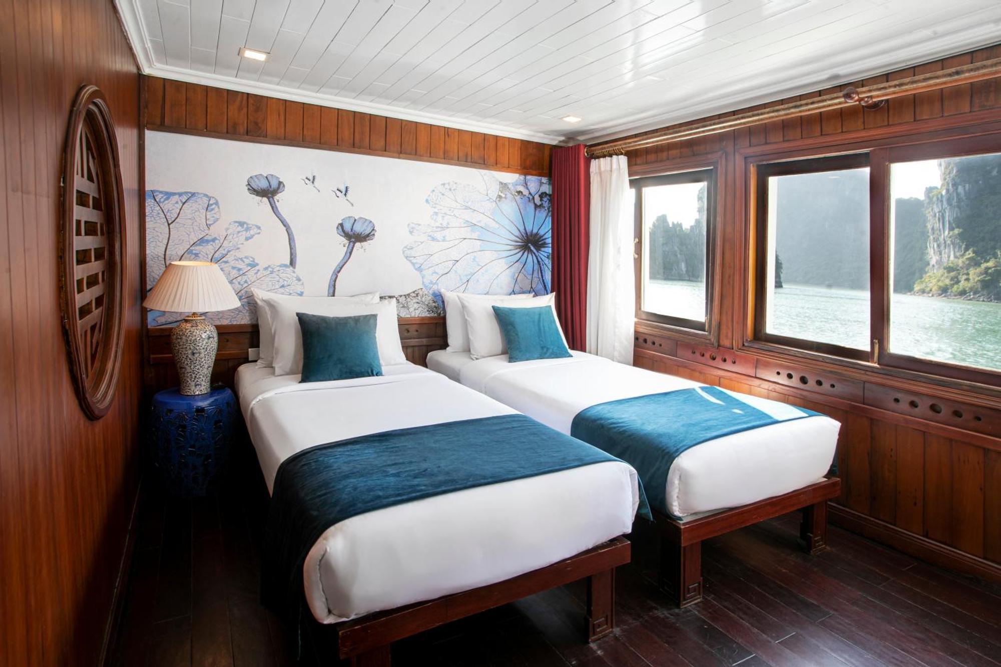 Bhaya Legend Cruises Hotel Ha Long Exterior photo