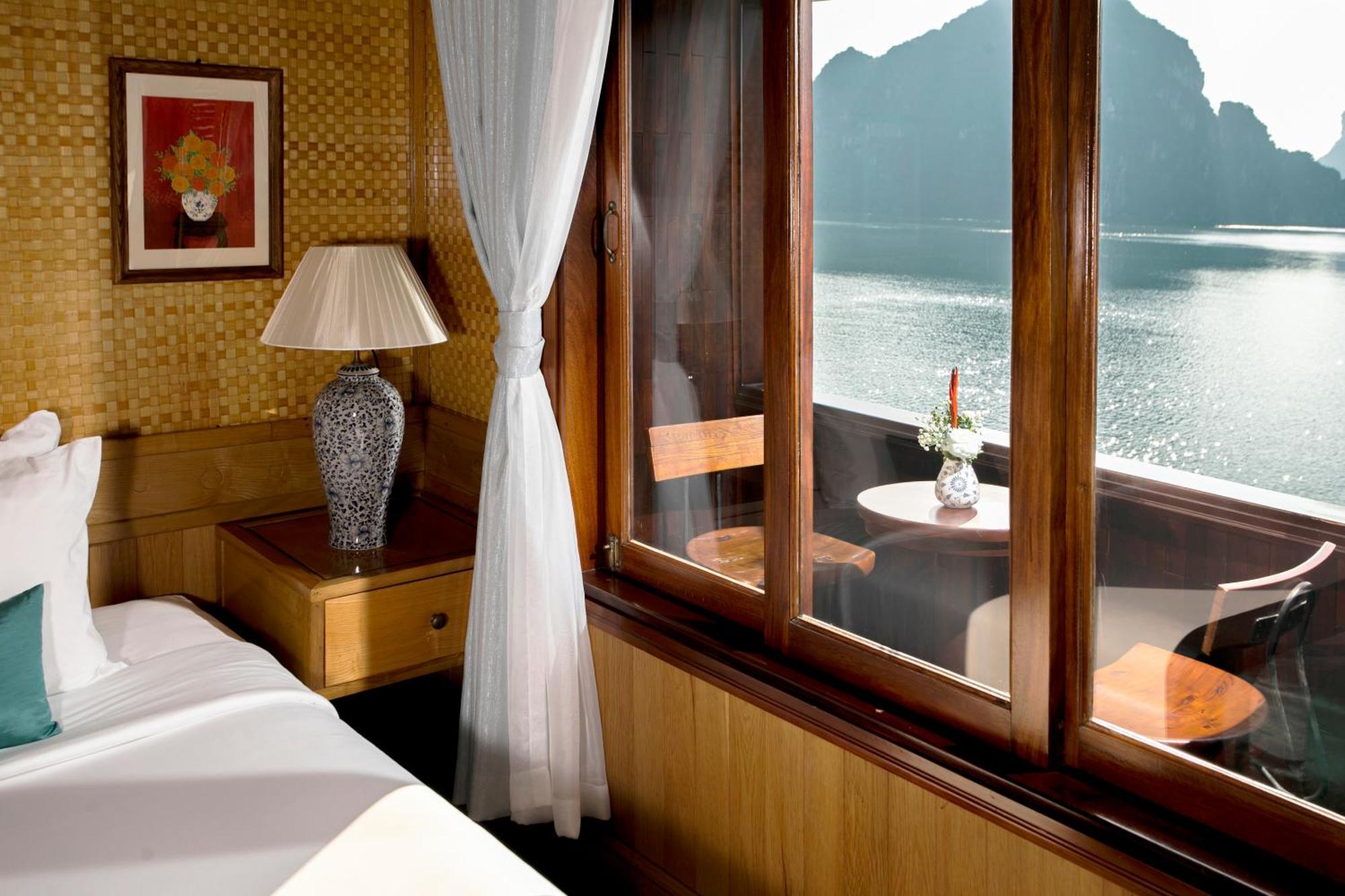 Bhaya Legend Cruises Hotel Ha Long Exterior photo