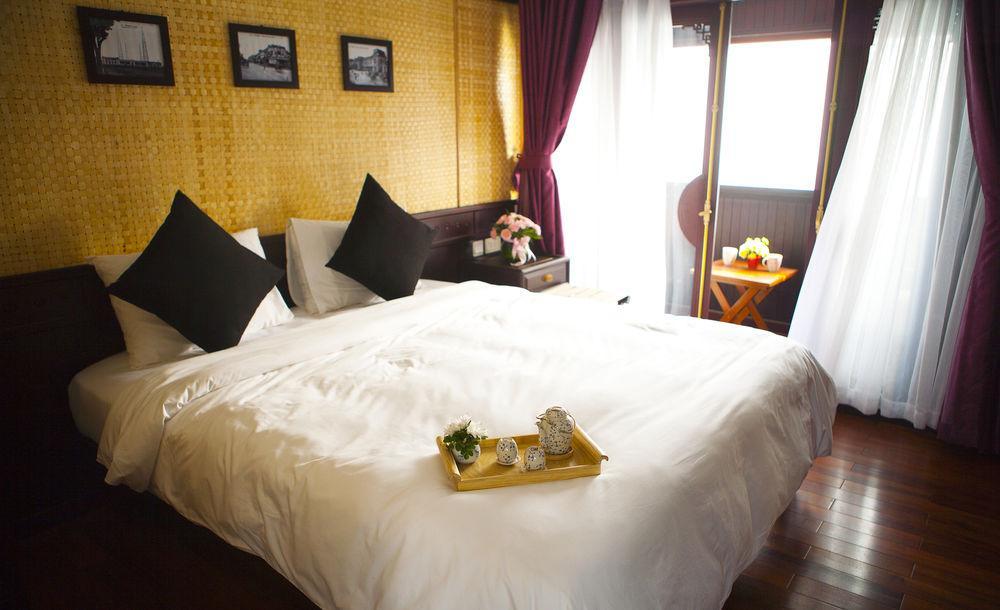 Bhaya Legend Cruises Hotel Ha Long Exterior photo