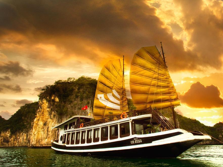 Bhaya Legend Cruises Hotel Ha Long Exterior photo